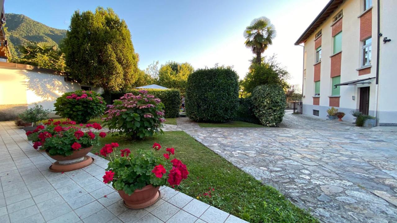 Villa Vanda Castelveccana Exterior foto