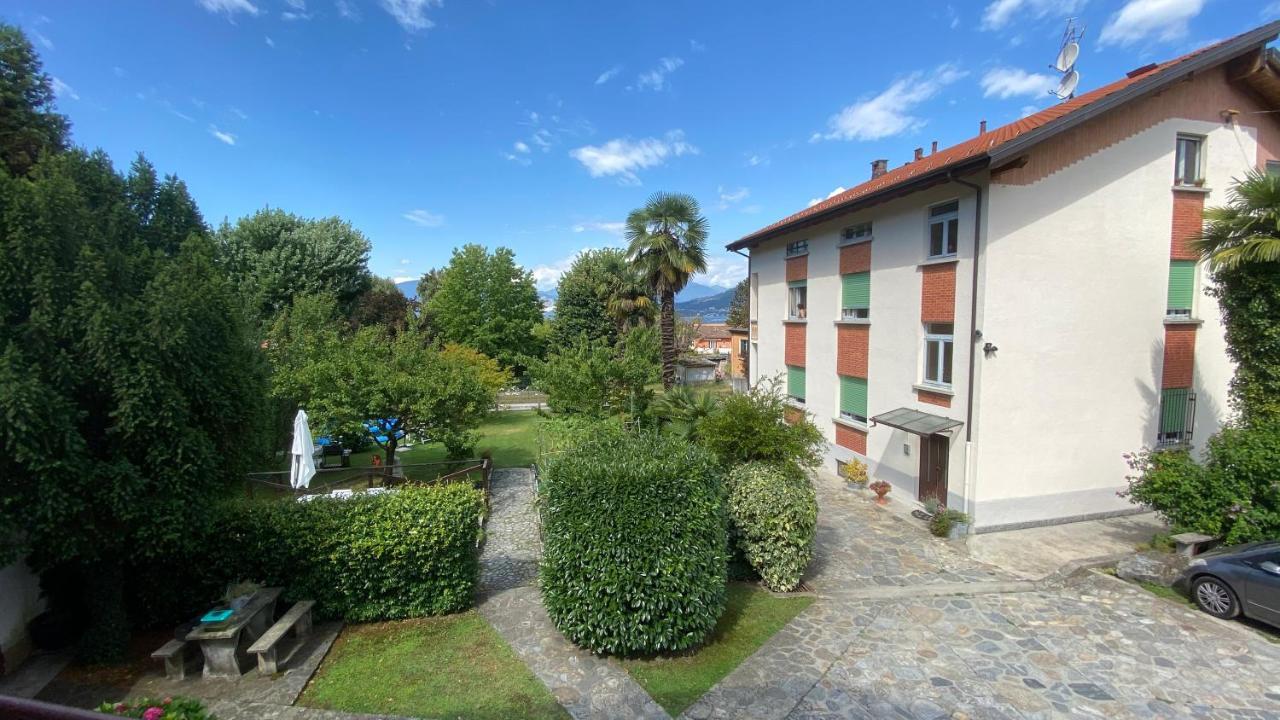 Villa Vanda Castelveccana Exterior foto