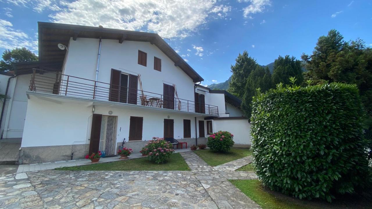 Villa Vanda Castelveccana Exterior foto
